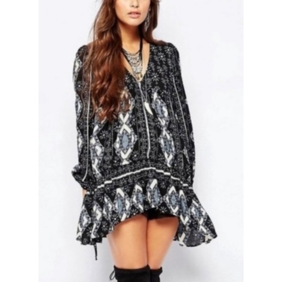 Free People Down By The Bay Tunic Top - Picture 2 of 8